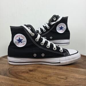 Converse Chuck Taylor All Star Womens Black And White Size 8 High Top Shoes